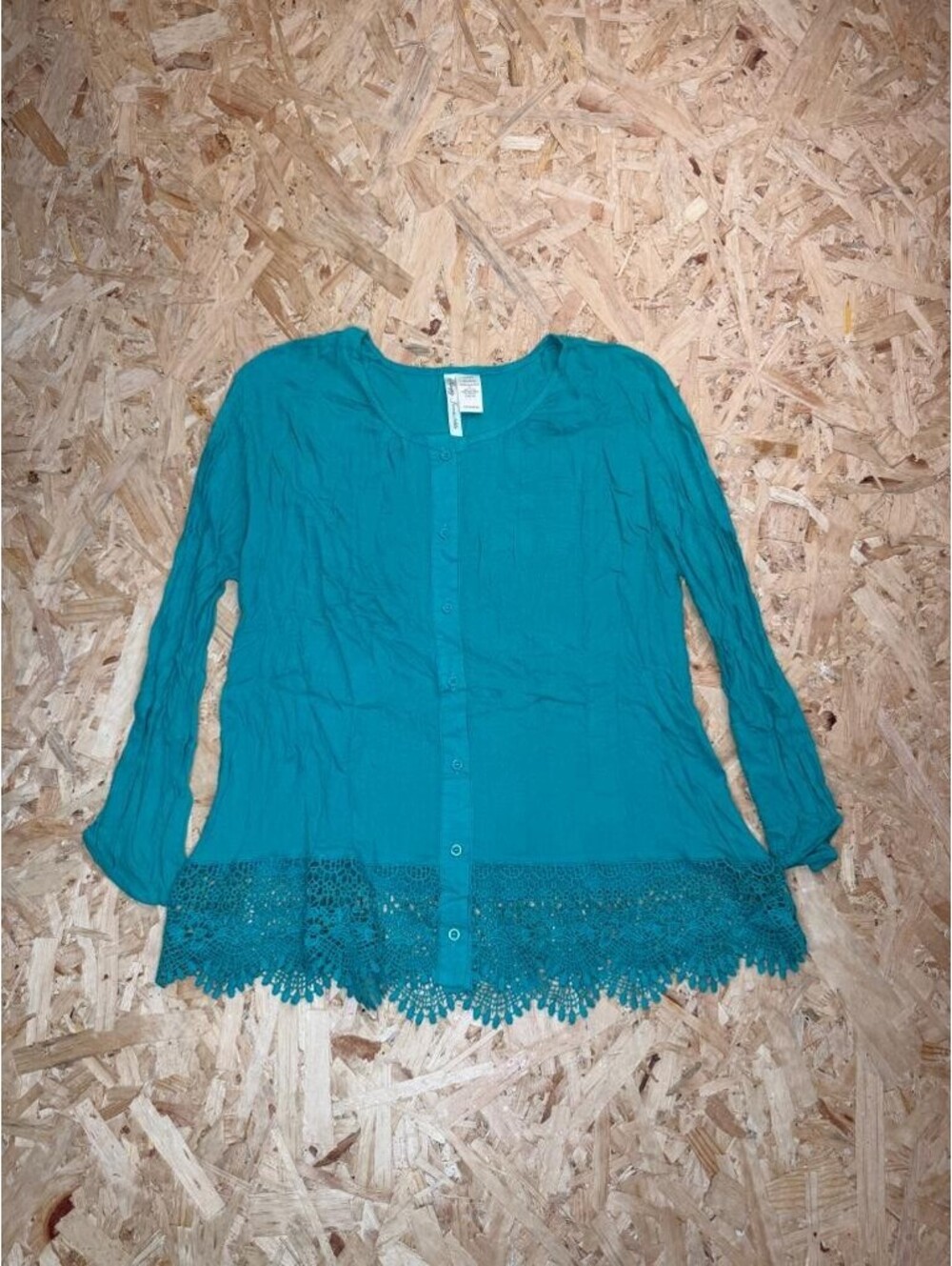 Simply Irresistible Teal Green Rayon Crochet Lace Trim Button Front Blouse